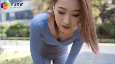 果冻错位不论禁忌强奸一直照顾我的嫂子.